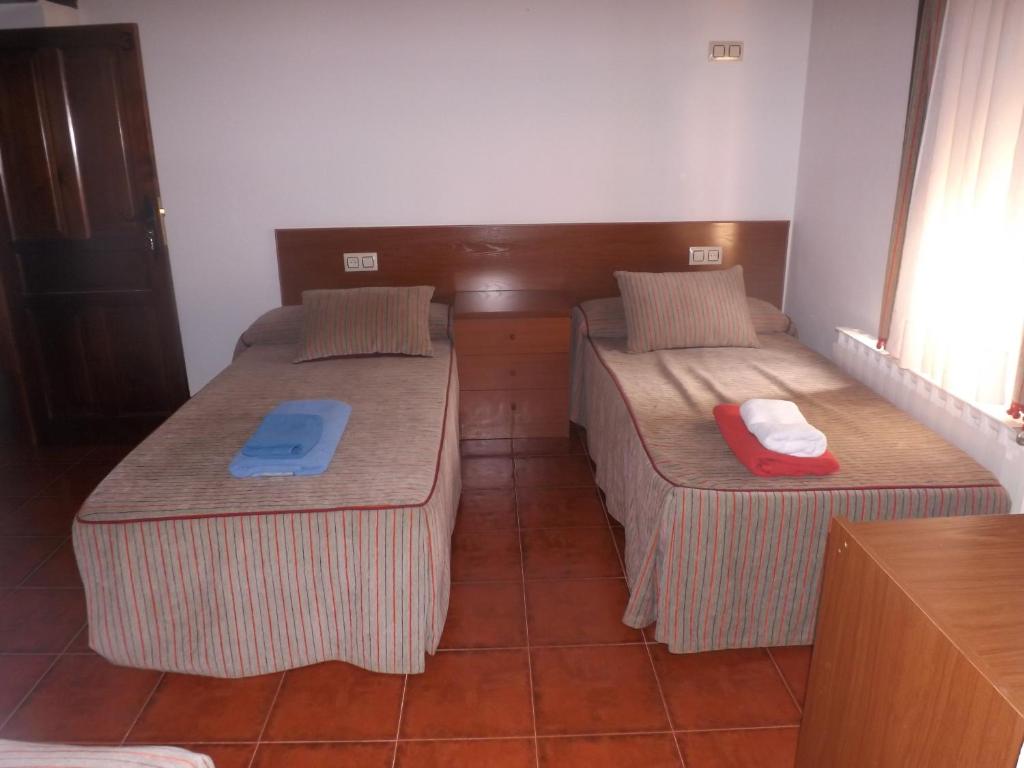 La Barbacana - Tweepersoonskamer Met 2 Aparte Bedden