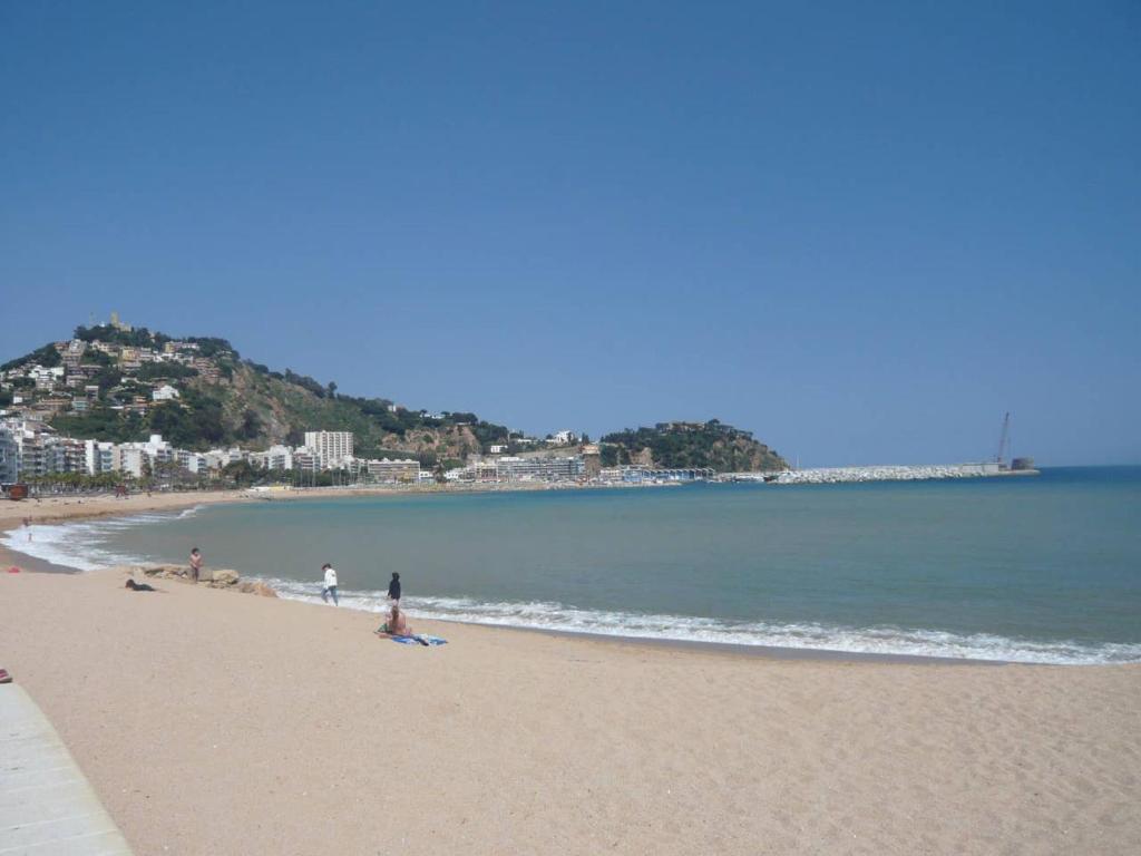 BRAVAHOLIDAYS-111-Kristel 4, Blanes – Precios actualizados 2023