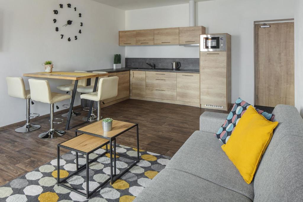 Kuchyň nebo kuchyňský kout v ubytování Apartmány Anička