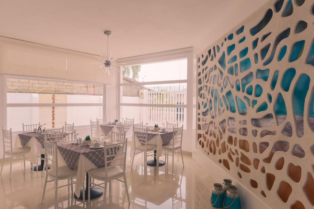 Restaurace v ubytování Hotel Casa Arnaldo "Esmeraldas"