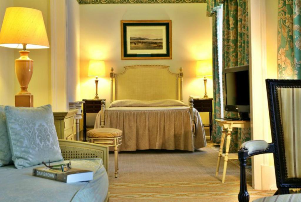 Hotel Avenida Palace - Resim 25