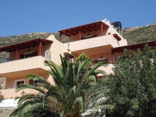 Nespecifikovaný výhled na hory nebo výhled na hory při pohledu z apartmánu