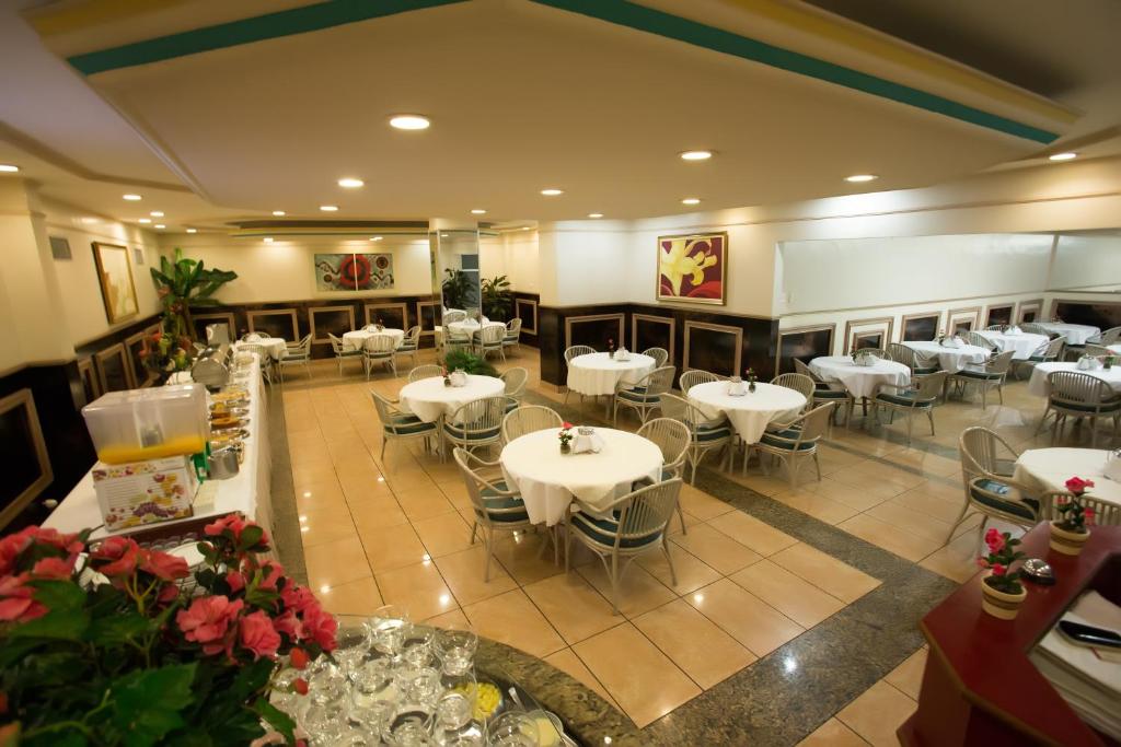  Prince Hotel