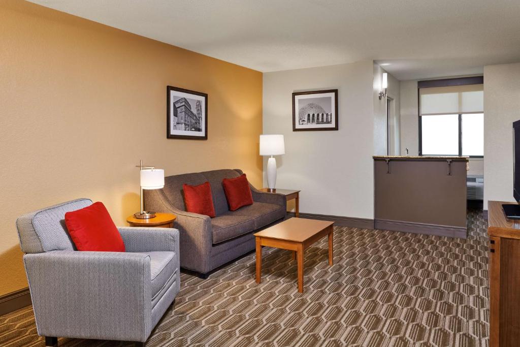 Best Western Plus Milwaukee Airport Hotel & Conference Center - Error