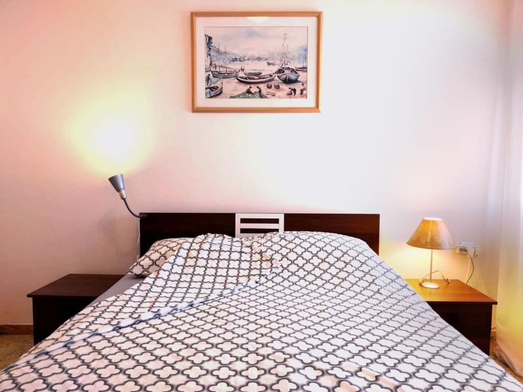 Fotografie z fotogalerie ubytování 1Bdrm APT With Panoramic View of Sea and Mountains v destinaci Tiberias