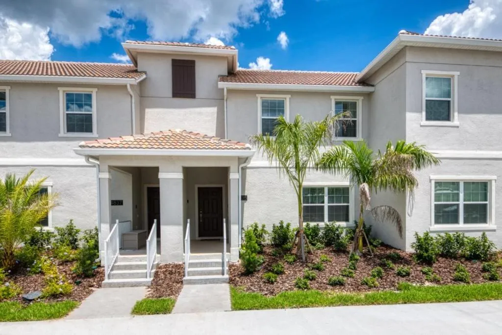 Beautiful 4 beds town home for 10 people, Kissimmee, Statele Unite ale Americii