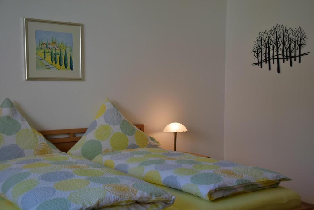 Postel nebo postele na pokoji v ubytování Ferienwohnung Close
