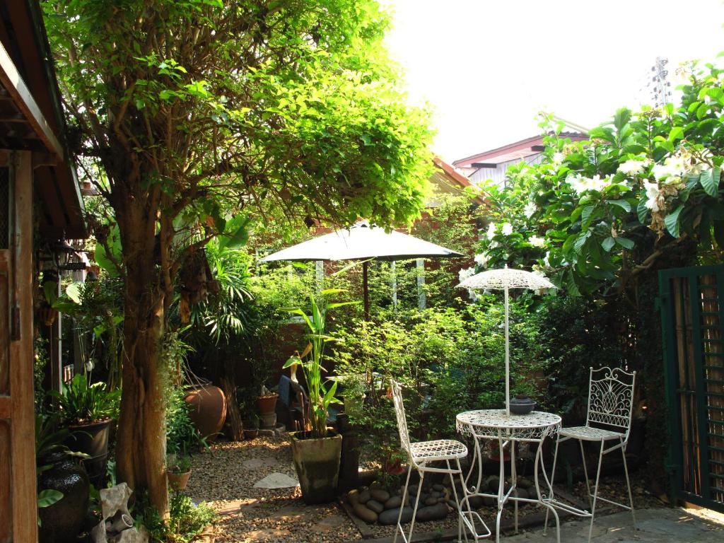 Zahrada ubytování P.Y. Guest House