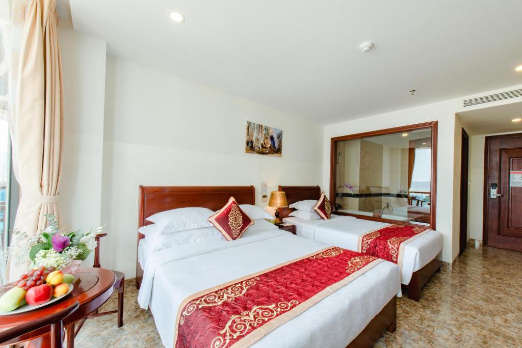 Phòng 2 Giường Đơn Nhìn Ra Thành Phố