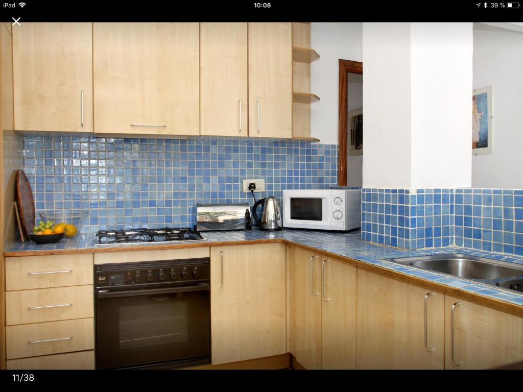 A kitchen or kitchenette at Golondrina