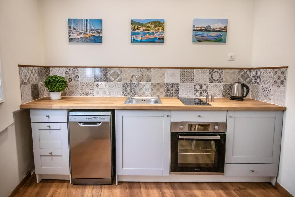 Levkosh Apartments at Lefkada's Heart - 8