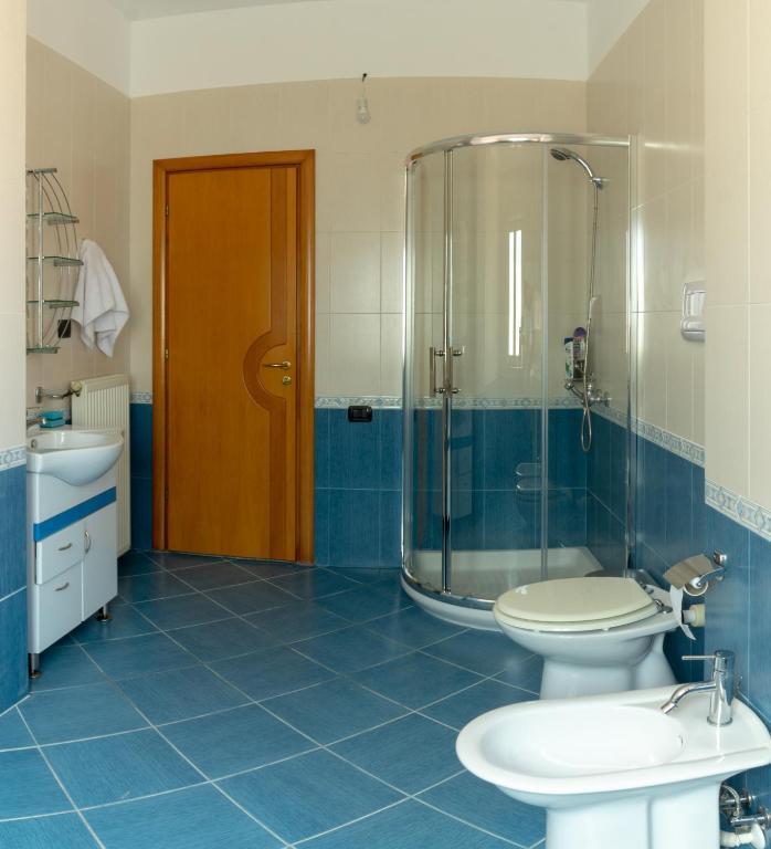 Koupelna v ubytování Luckyshine hostel