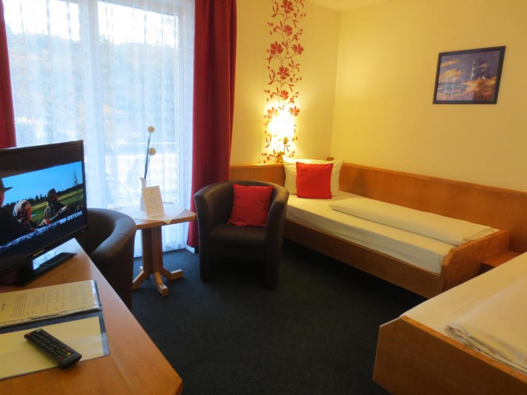 Hotel Krone - Habitación Doble Con Balcón