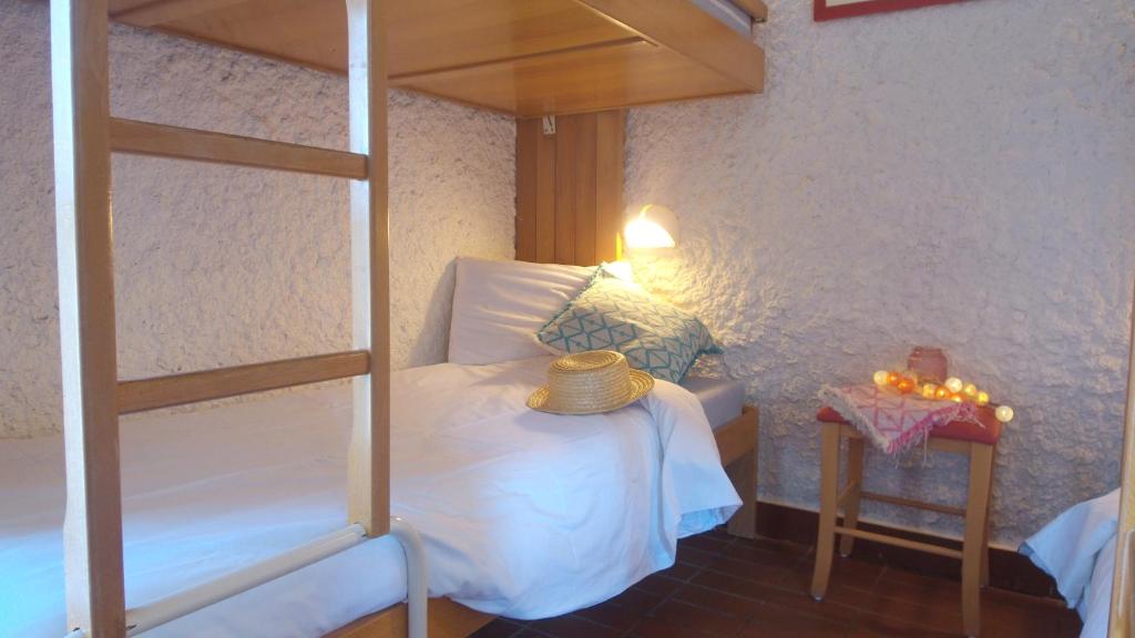 Postel nebo postele na pokoji v ubytování VVF Belle-Île-en-Mer