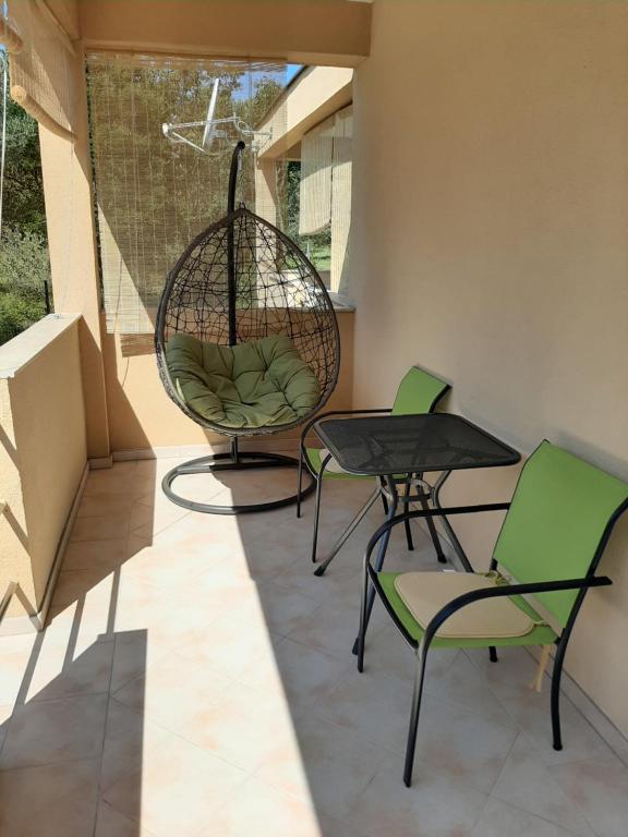 Balkón nebo terasa v ubytování Apartmani Lea