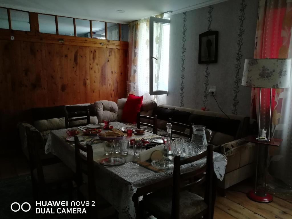 Posezení v ubytování Nora's guesthouse