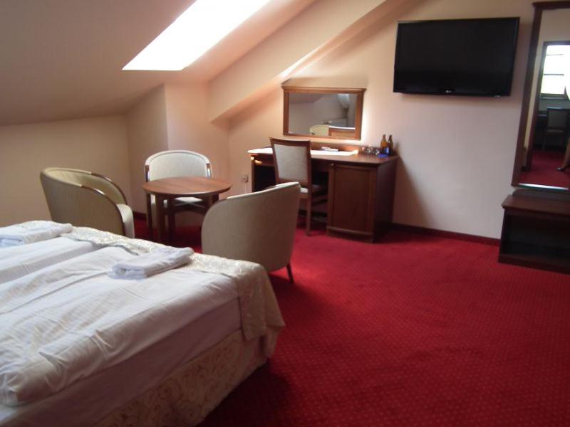 Hotel Rytwiany - Suite Familiale