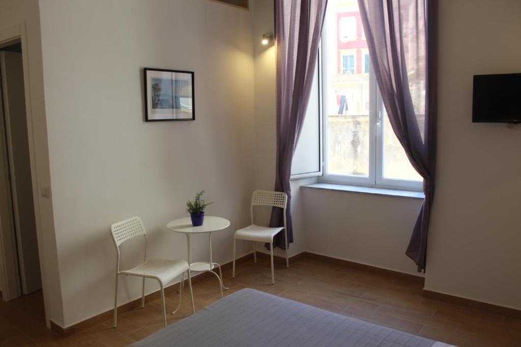 Casa Laura Oliva Mancini - Family Room With Private Bathroom