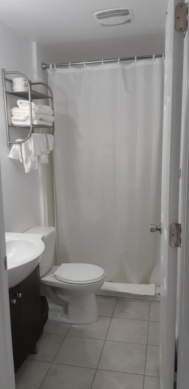 Koupelna v ubytování Nipissing Inn