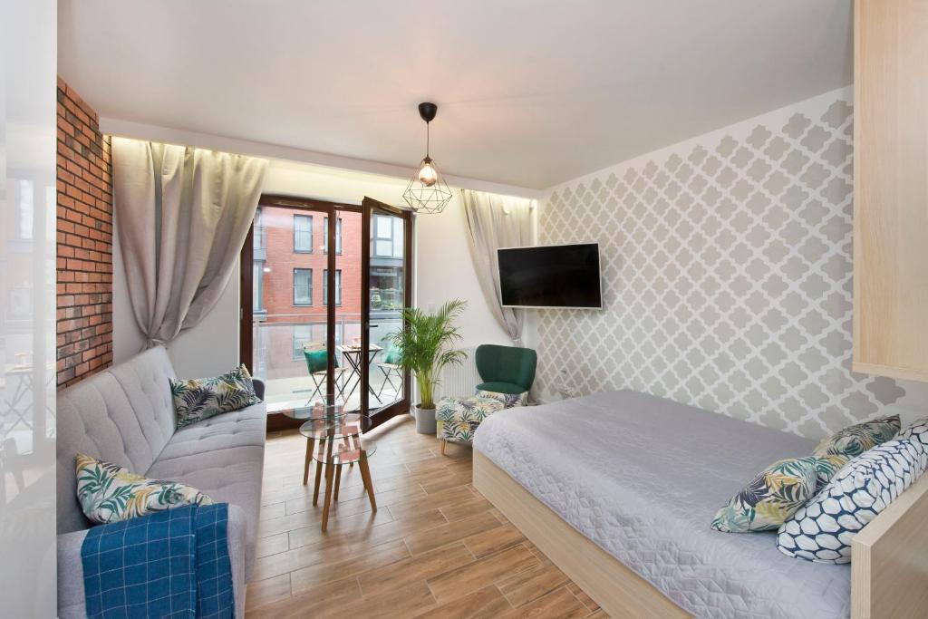 
Apartment with Balcony
