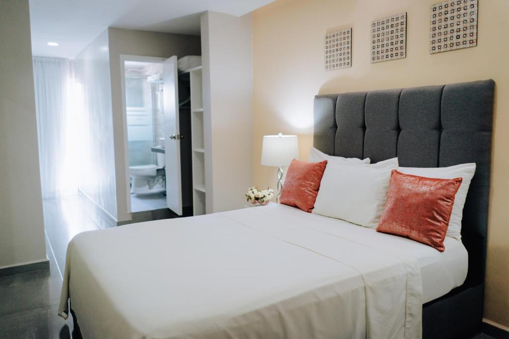 Postel nebo postele na pokoji v ubytování Hotel Venedik