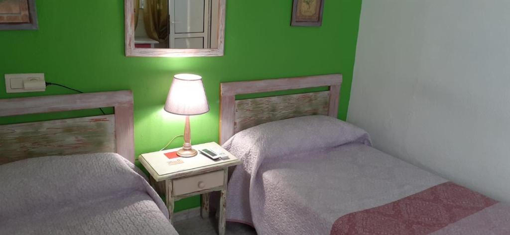 H Juan - Habitación Doble Primer Piso