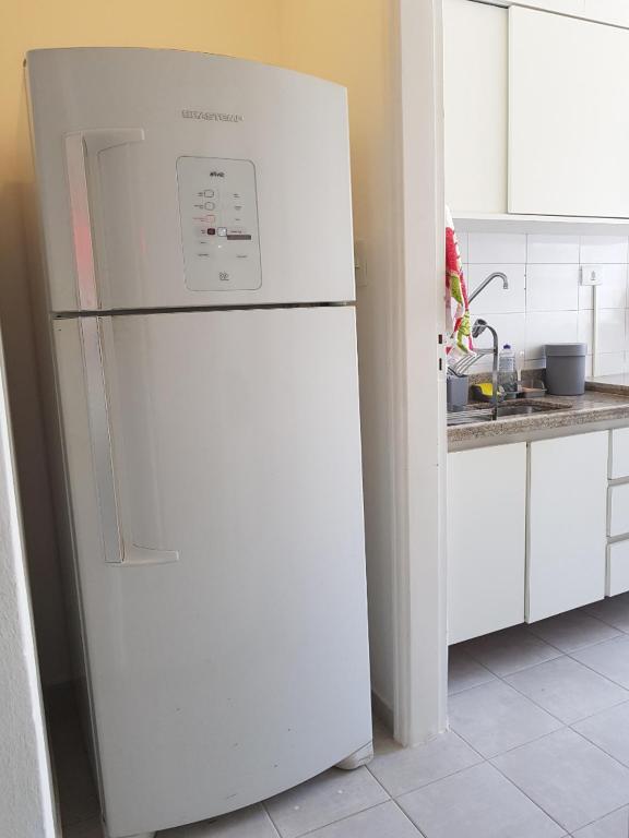  Apartament with AC half block away from the beach