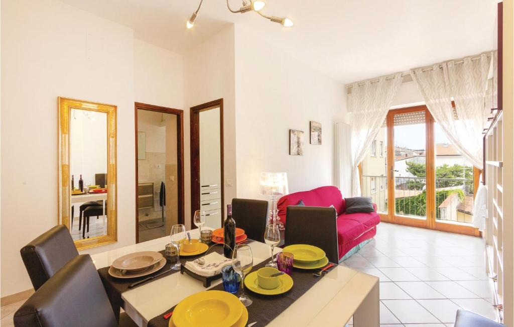 Two Bedroom Apartment In Viareggio Lu Viareggio Updated 21 Prices Two Bedroom Apartment In Viareggio Lu Viareggio Updated 21 Prices