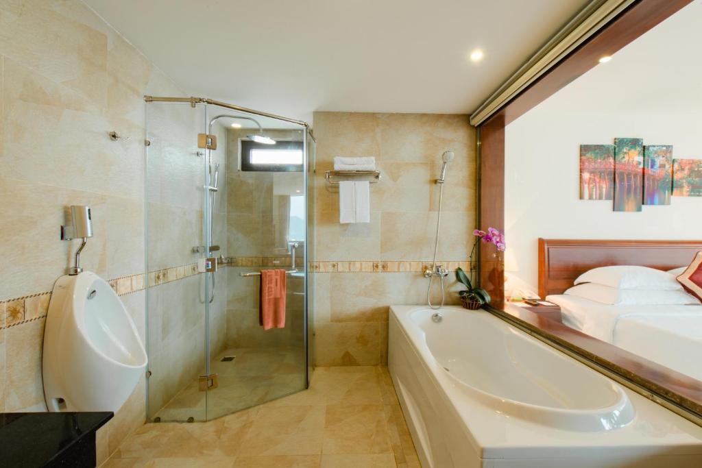 Junior Suite có Ban công và Nhìn ra Biển