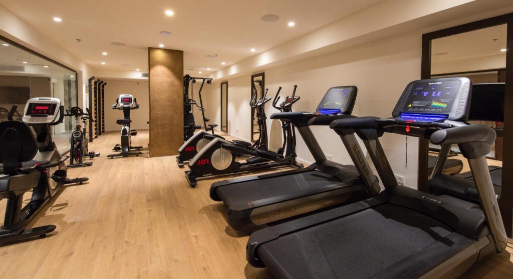 Fitness centrum a/nebo fitness zařízení v ubytování Golden Costa Salou - Adults Only 4* Sup