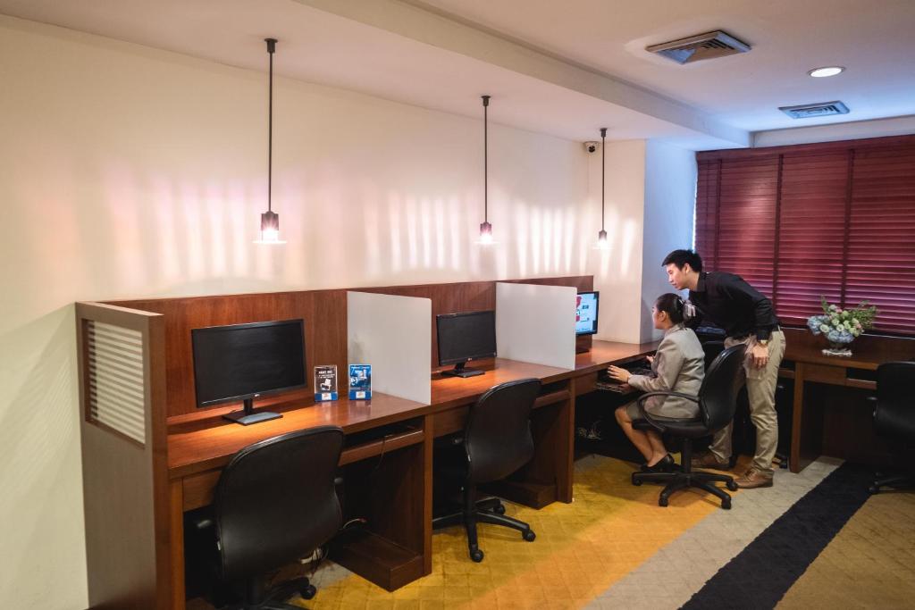 Zenith Sukhumvit Hotel - Resim 27