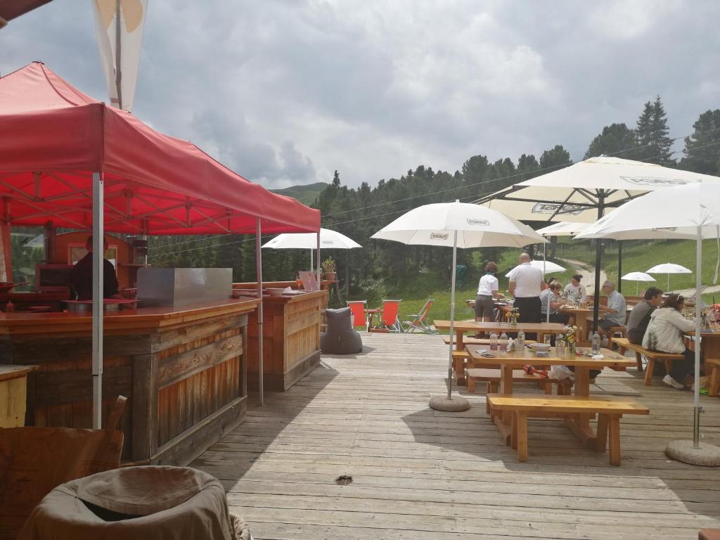 Restaurace v ubytování Hotel Alaska