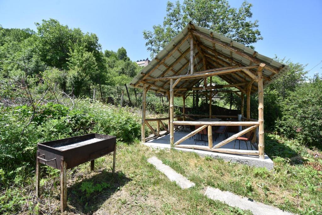 Zahrada ubytování Guest House Arsan