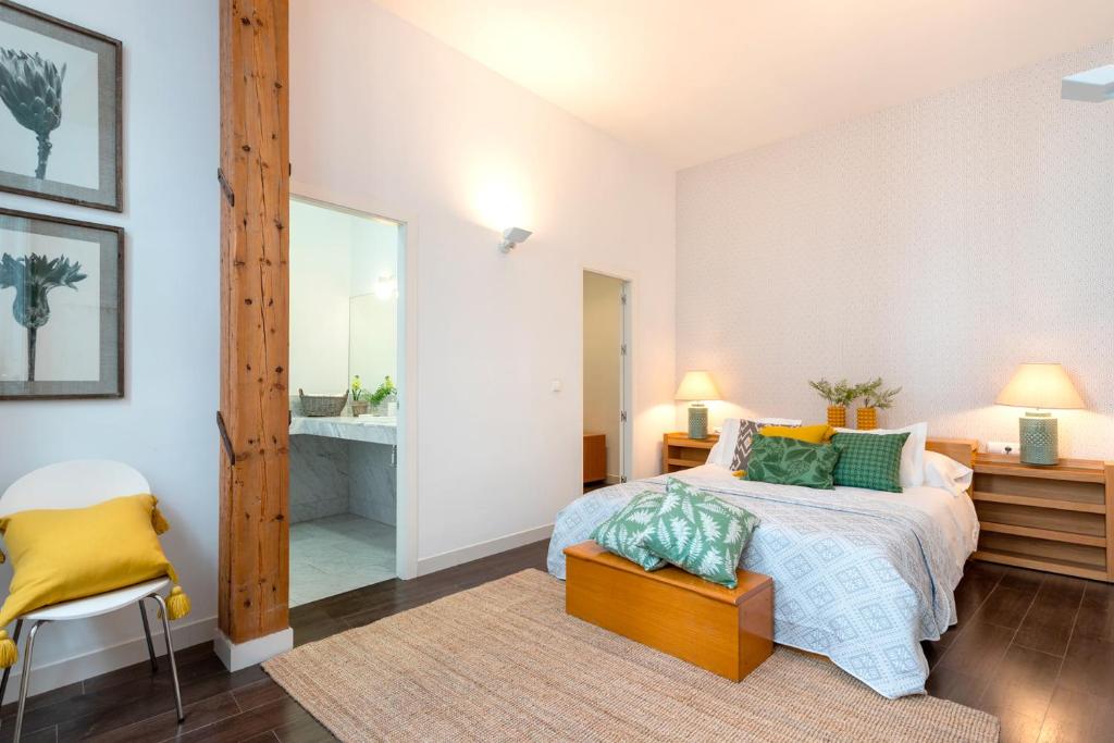 Genteel Home Larios - 11