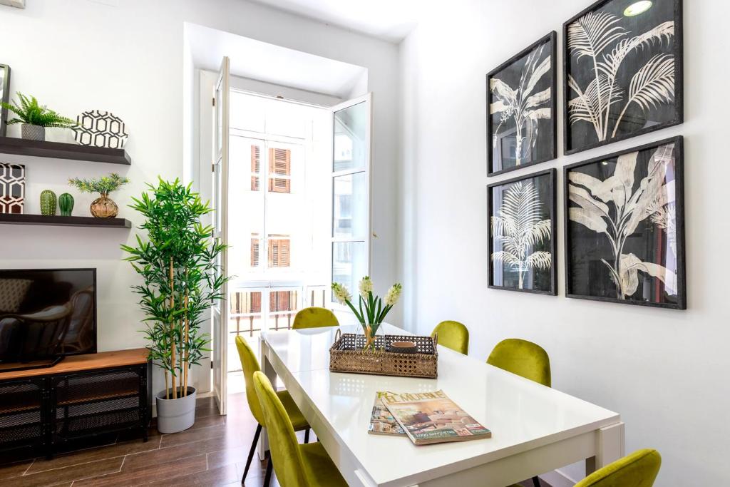 Genteel Home Larios - 10