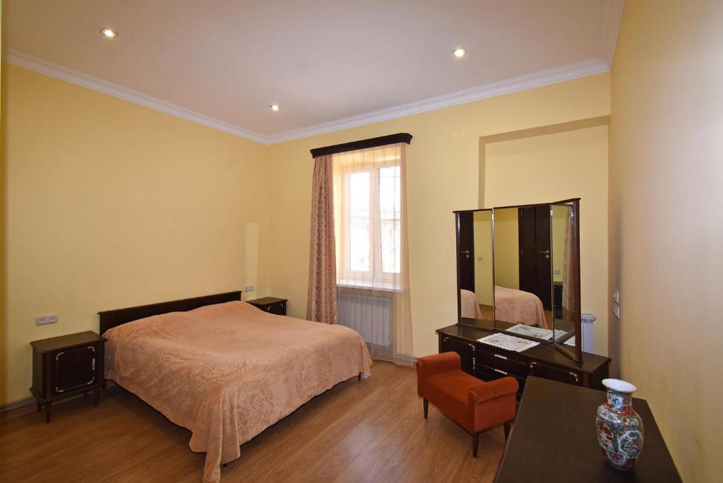 Postel nebo postele na pokoji v ubytování Guest House Arsan
