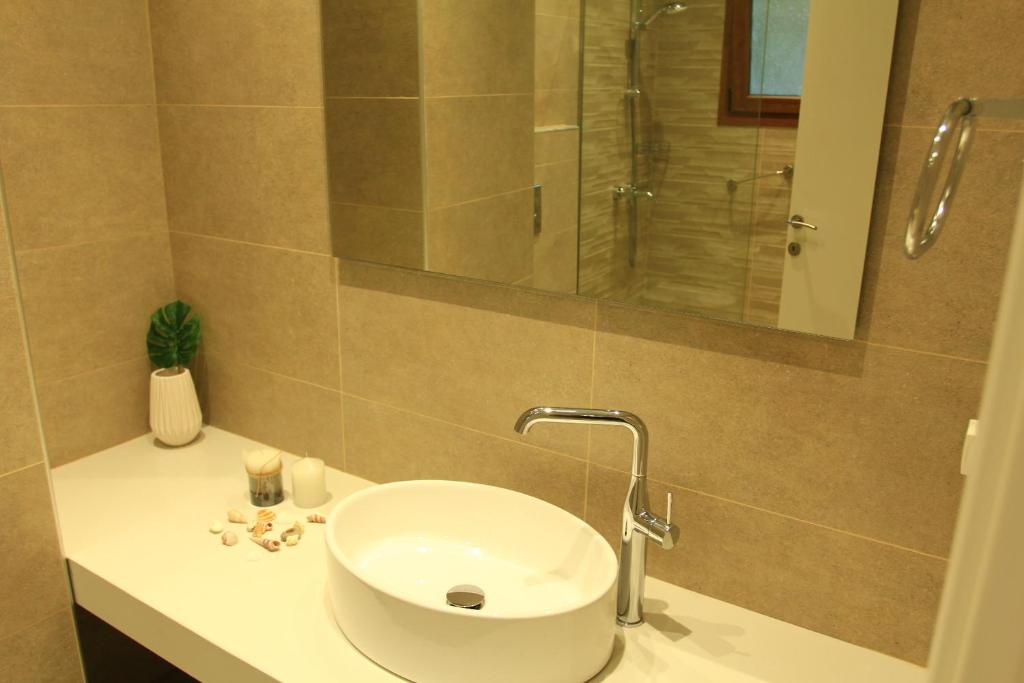 Karavos Apartments Almyros - 4