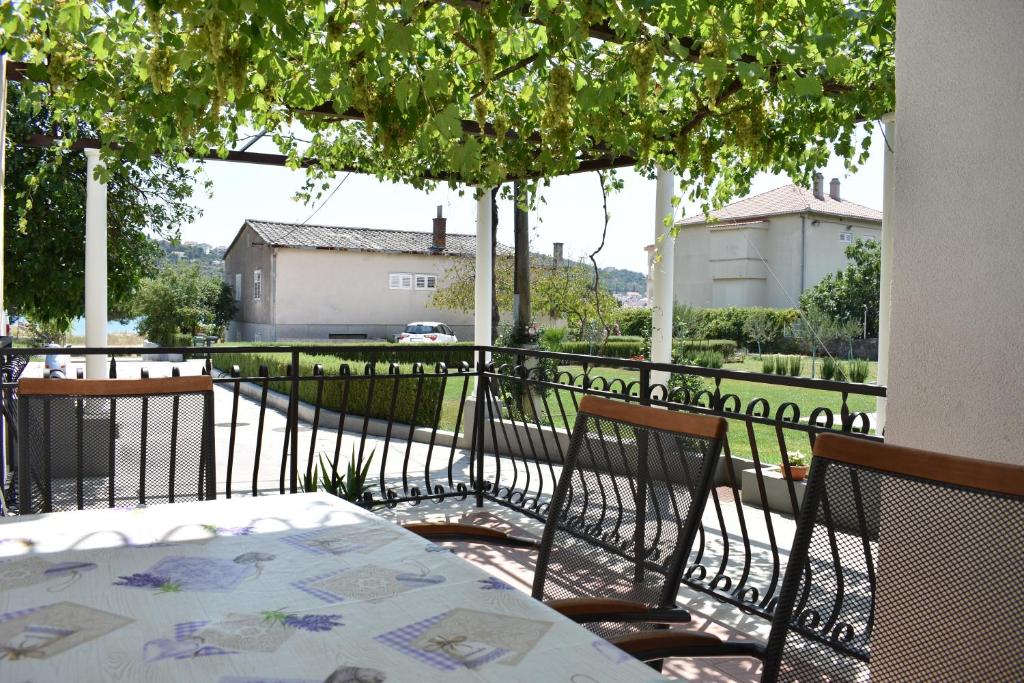 Balkón alebo terasa v ubytovaní Apartments Svilan