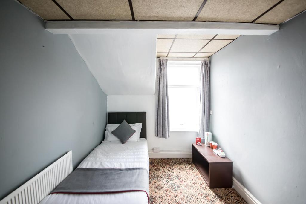 MyRoomz Silver Strand Hotel - Resim 26