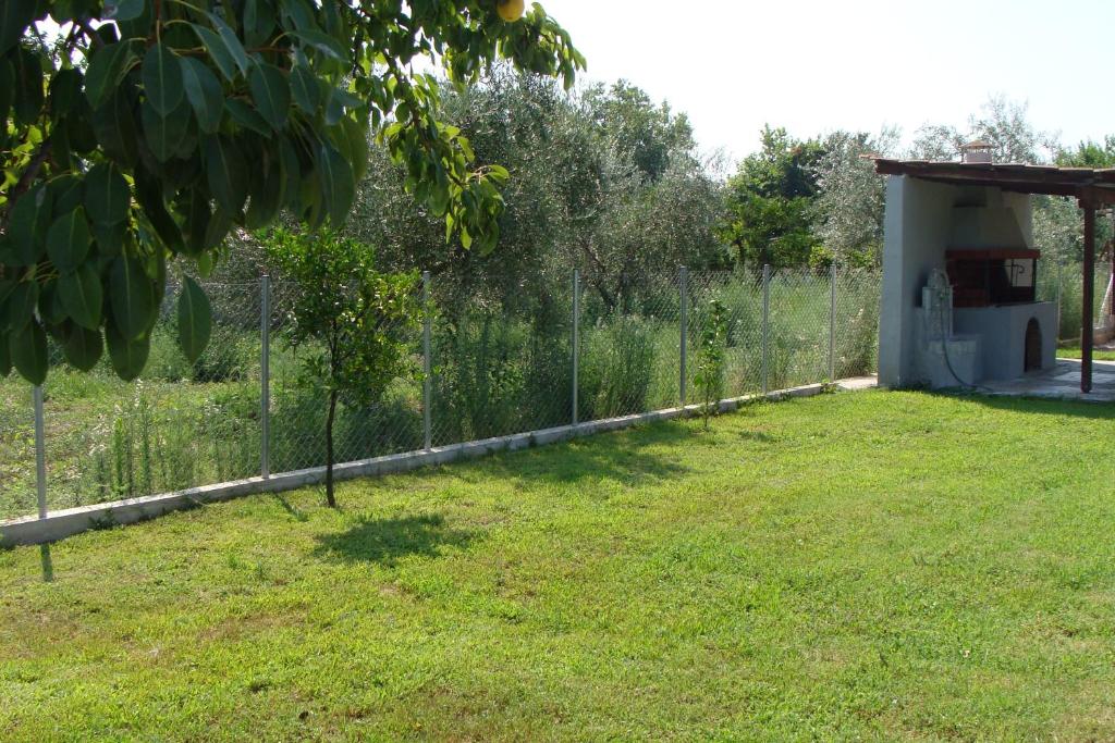 A garden outside Gorjelina `s House