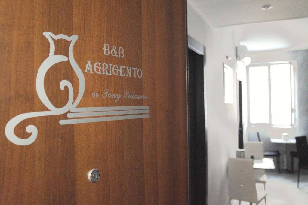 Certifikát, hodnocení, plakát nebo jiný dokument vystavený v ubytování B&B Agrigento da Tony Palermo