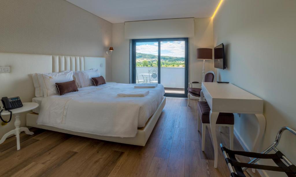 Terrace Serra Hotel - 13