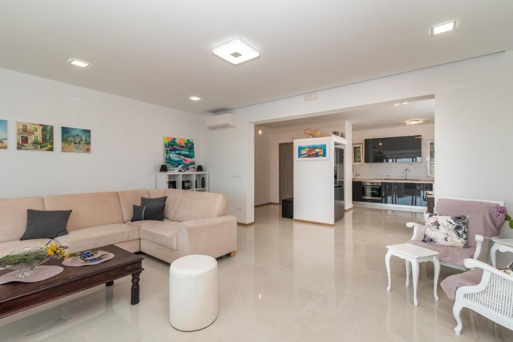 Kuchyň nebo kuchyňský kout v ubytování Villa Confido Luxury Apartment 01