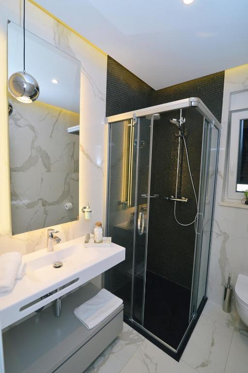 Apartments in Villa Ziza, rooftop swimming pool - Appartement Avec Terrasse