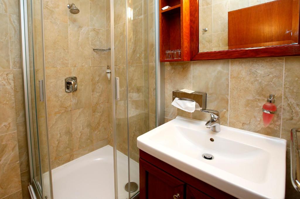 Koupelna v ubytování Hotel Ködmön