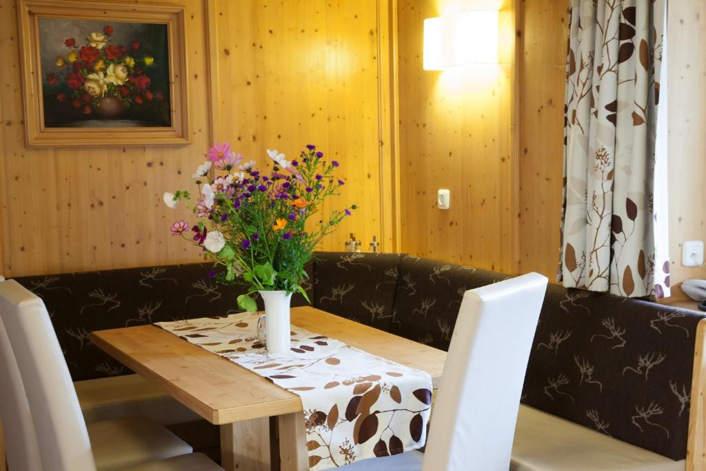 Posezení v ubytování Hotel Ennskraxblick