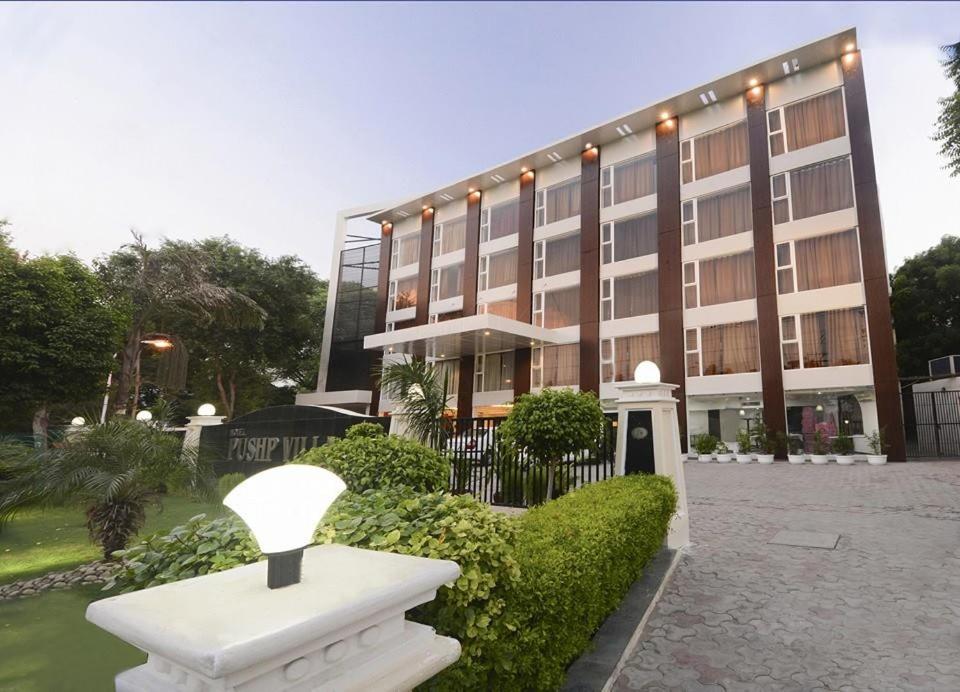 Zahrada ubytování Hotel Pushp Villa Agra Taj East Gate
