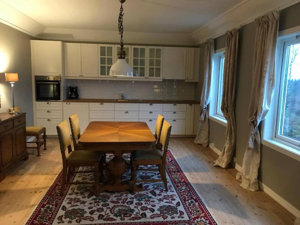 Moldegaard Farmhouse - Apartment B - Twee Slaapkamers Appartement