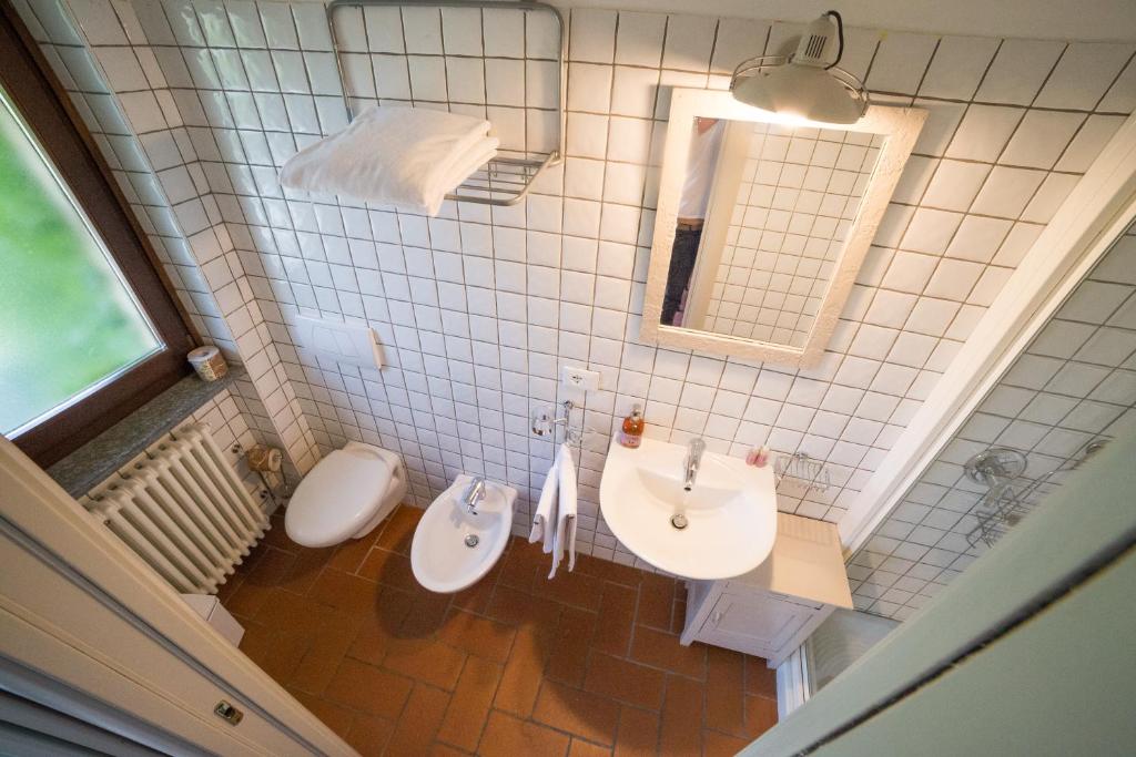 Koupelna v ubytování Foresteria Settevie
