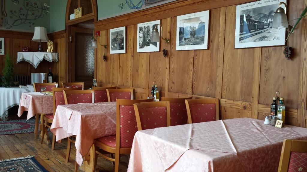 Restaurace v ubytování Hotel Savoia